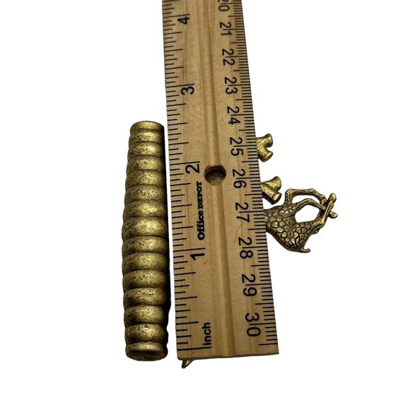 Safari Animal Pin Bar Brooch Vintage Gold Tone Dangling Elephant Giraffe Zebra - Picture 3 of 16